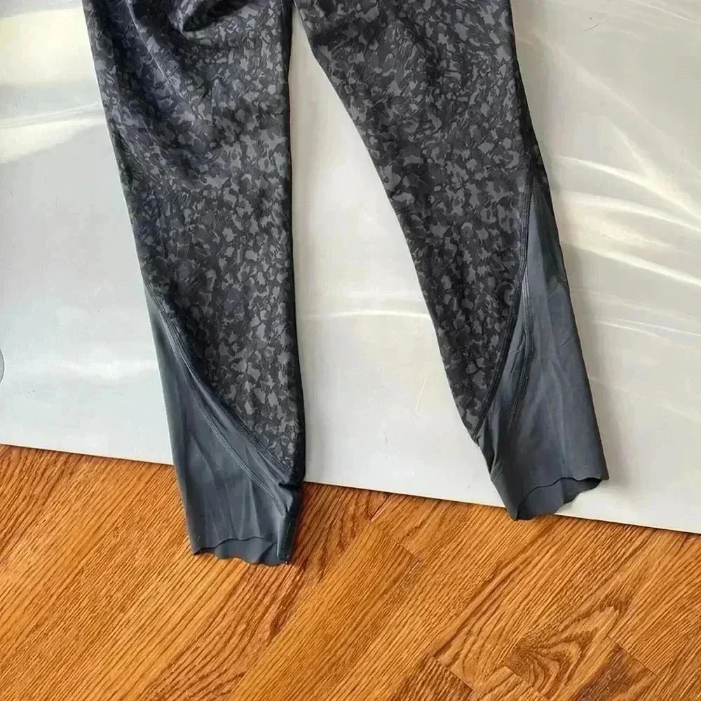 Lululemon I 4